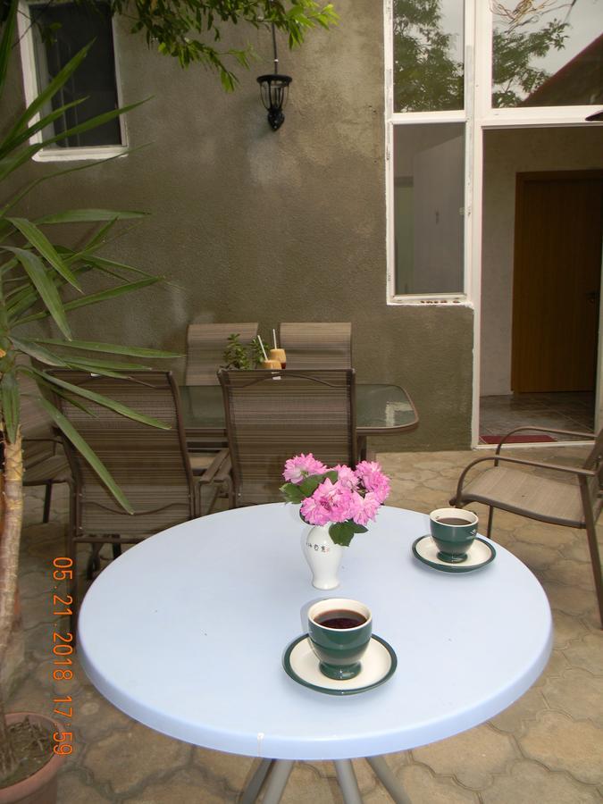 Geo Vake Guest House Тбилиси Екстериор снимка